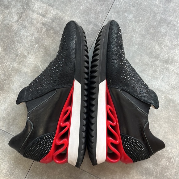 OFEM Sneakers - Picture 4 of 5